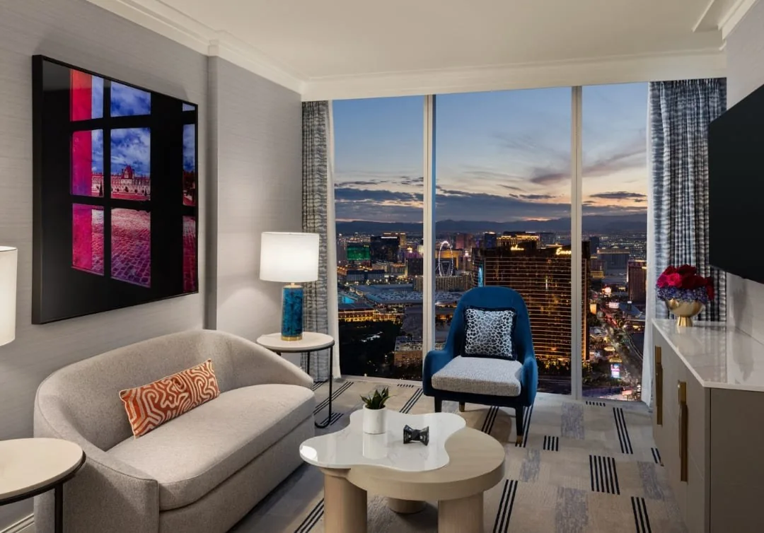 Fleur de Lis Suite at Fontainebleau Las Vegas - Las Vegas - 1,500 sq ft interior