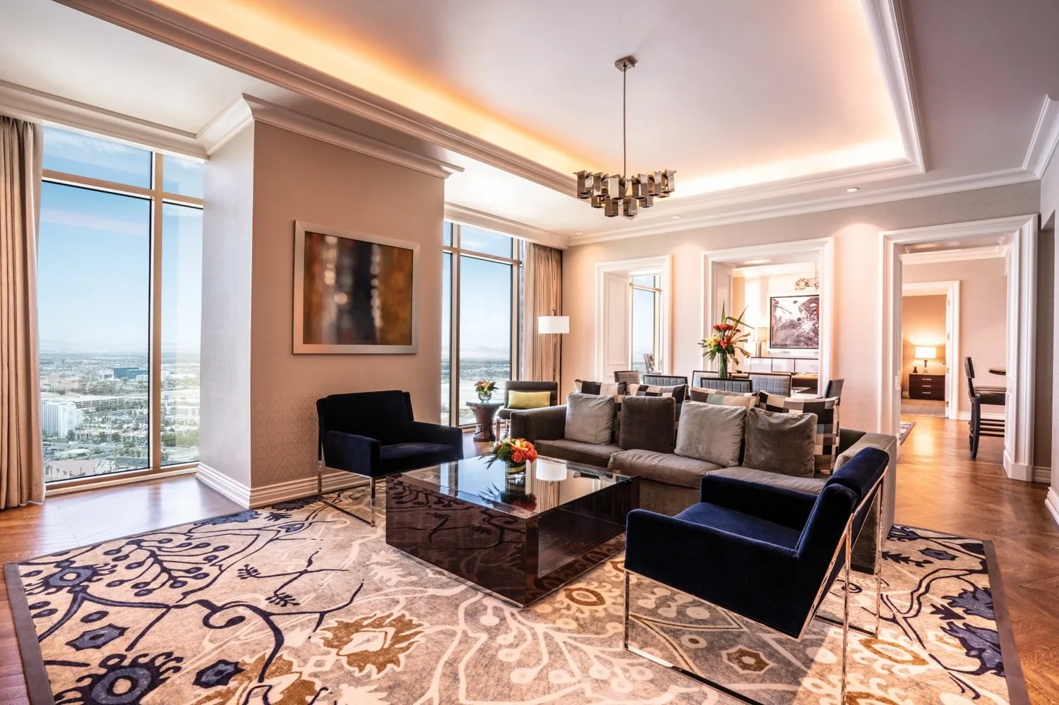 Bayside Tower Suite at Mandalay Bay & The W - Las Vegas - 725 sq ft interior